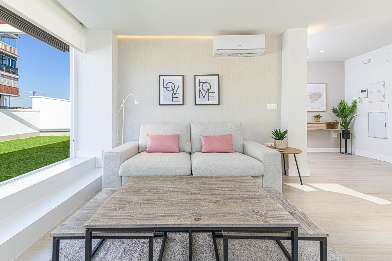 Wintowinrentals Exclusivo Atico Cerca De La Playa. Малага Екстер'єр фото