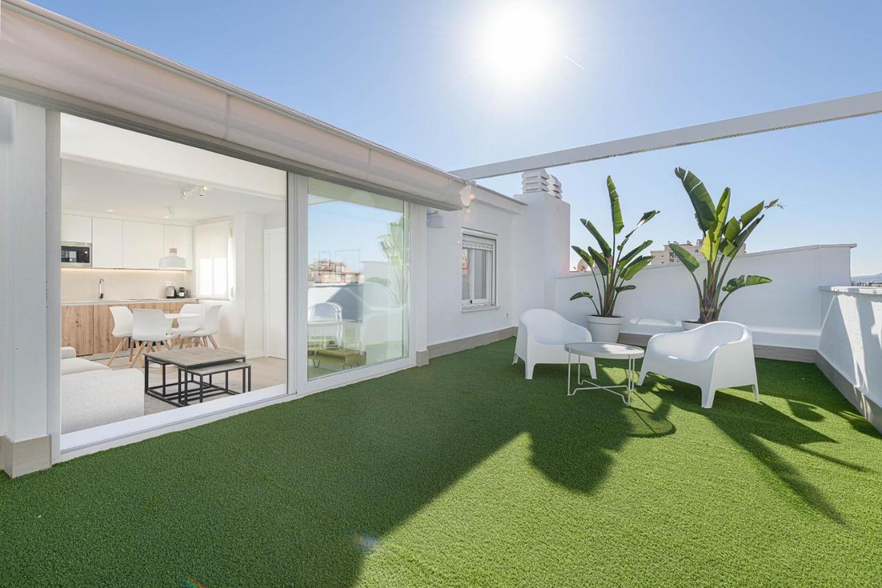 Wintowinrentals Exclusivo Atico Cerca De La Playa. Малага Екстер'єр фото